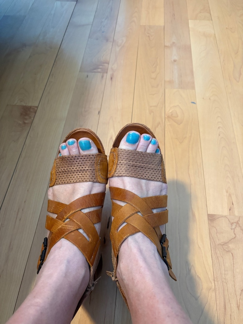 Breena Comfort Leather Strappy Sandals in Tan. Size EU 40/ US 9.